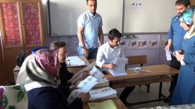 secim suresi -  Bitlis’te oy kullanma işlemi başladı  Videosu