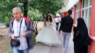 vatandaslik - Gelinliğiyle oy kullanmaya geldi - TEKİRDAĞ  Videosu