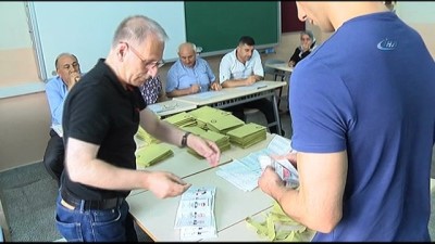 kullar -  Oy verme işlemi sona erdi, sayım başladı Videosu