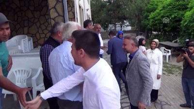 feraset - Türkiye sandık başında - Kahramankazan Belediye Başkanı Ertürk oyunu kullandı - ANKARA Videosu
