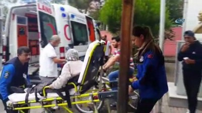 ilham -  Yürüyemeyen seçmenler ambulansla sandığa getirildi  Videosu