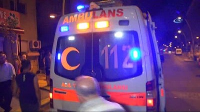 elektrik trafosu -  Antalya'da ticari taksiyle çarpışan otomobil işyerine girdi Videosu