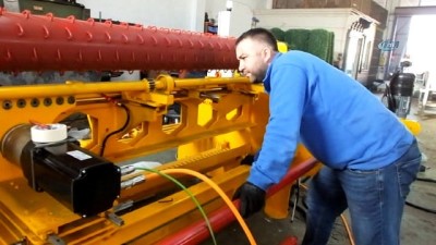 makine muhendisi -  Balıkesirli iş adamı Cezayir’e makine ihraç etti  Videosu
