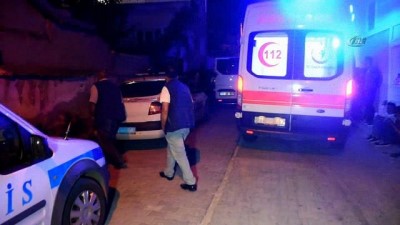 polis memuru -  Karısını bıçaklayarak öldüren şahıs komşusuna saldırdı  Videosu