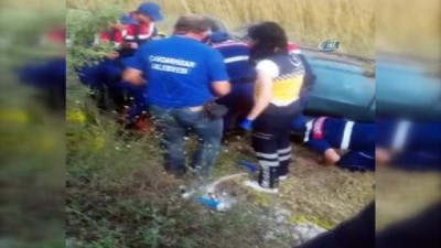 dikkatsizlik -  Kütahya'da trafik kazası: 2'si ağır 4 yaralı  Videosu