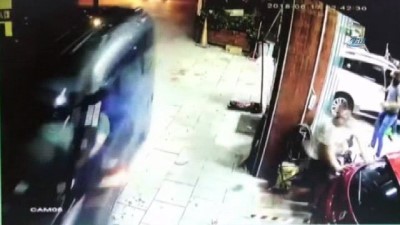 aktuel -  Ölümden saniyelerle böyle kurtuldular  Videosu