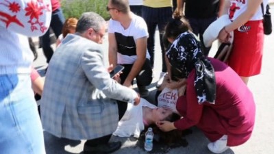 genc kiz -  Yaralı öğrenciye ilk müdahaleyi rektör yaptı  Videosu