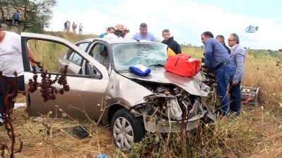 agir yarali -  Kaza sonrası otomobil tarlaya uçtu: 1 ölü, 1 ağır yaralı Videosu