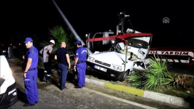 isabeyli - Otomobil direğe çarptı: 1 ölü - AYDIN  Videosu