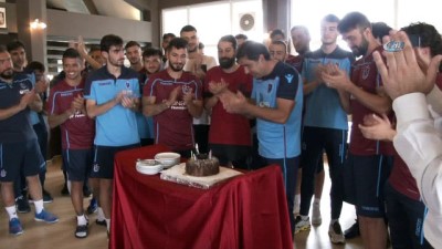 rektor - Trabzonspor’da Ünal Karaman’a doğum günü kutlaması  Videosu