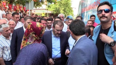 cumhuriyet mitingleri - AK Parti Sözcüsü Ünal: 'Avrupa'da, Amerika'da bizim kaybetmemiz için kampanyalar yürütüyorlar' - KAHRAMANMARAŞ Videosu