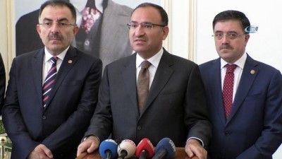 teroristler -  Başbakan Yardımcısı Bozdağ: 'İsmail Paşa'nın apoletlerini sökmeye kimsenin gücü yetmez'  Videosu