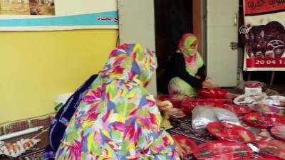 iftar cadirlari - Kuraklığın etkili olduğu Moritanya'da 'Rahman Sofraları' - NOVAKŞOT  Videosu