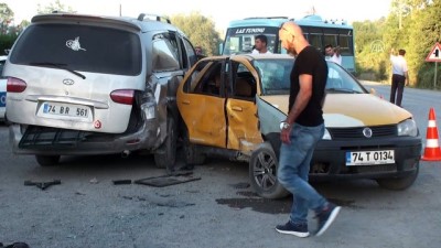 direksiyon - Trafik kazası: 10 yaralı - BARTIN  Videosu