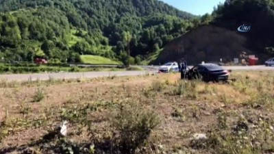 pazarci -  Zonguldak'ta otomobil takla attı: 2'si çocuk 3 kişi yaralandı Videosu