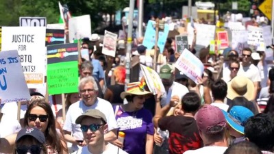 kurator - ABD'de Trump'ın göçmen politikası protesto edildi - NEW YORK Videosu