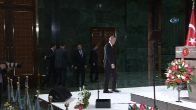  Cumhurbaşkanı Erdoğan: “Bazılarının sırtında küfe yok, bol bol atıyorlar”