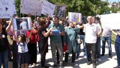 basin aciklamasi -  Kocaeli'de tavuklu pilavdan öldüğü iddia edilen ailesi oğlunun fotoğraflarıyla avunuyor Videosu