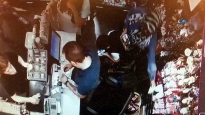 yok artik - AVM'de “yok artık” dedirten hırsızlık kamerada  Videosu