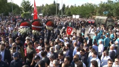 teroristler -  Şehit Orhan Özkan son yolculuğuna uğurlandı... 'Orhan kalk eve gidelim'  Videosu