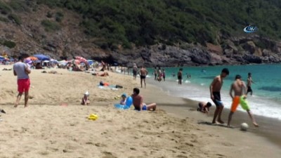 kubat -  Alanya plajları turistlere kaldı Videosu