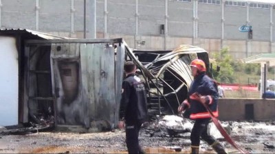 insaat iscileri -  Fabrikada patlama...Ortalık savaş alanına döndü Videosu