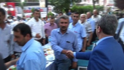  CHP Genel Başkan Yardımcısı Bülent Tezcan, “Suriyelilere bin 250 TL ödeniyor”