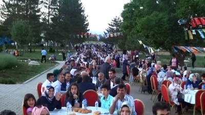 genel baskan adayi -  AK Parti Sözcüsü Mahir Ünal: “CHP adayı, Sen önce genel başkan ol, sonrasına bakarız” Videosu