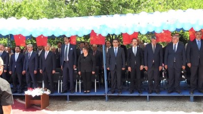 hayirseverler - Bakan Arslan: 'Bu bayrak göklerden inmesin, bu ezanlar dinmesin' - KARS Videosu