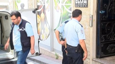katil zanlisi -  Denizli’de cinayet...22 yaşındaki genç kız apartta bıçaklanarak öldürüldü Videosu
