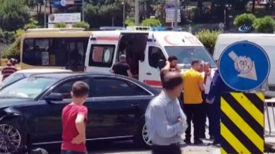 koruma polisi -  Esenler Belediye Başkanı Göksu'nun aracının kaza anı kamerada  Videosu