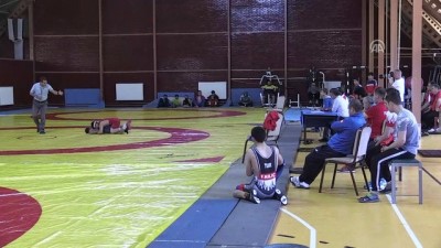 milli guresci - Yıldız milli güreşçilerin kampı - BOLU  Videosu