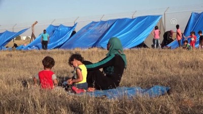 yaz sicaklari - Deralıların Ürdün sınırına göçü devam ediyor - DERA  Videosu