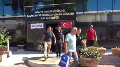  Antalya’da FETÖ operasyonunda 8 tutuklama
