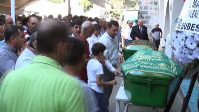 cenaze namazi -  Devlet Bahçeli'nin acı günü Videosu