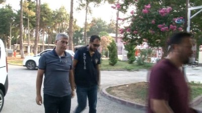 adli tip -  Kamu bankasında 'nitelikli dolandırıcılık' operasyonu
.  Videosu