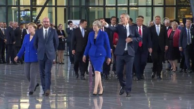 resmi karsilama - Liderler NATO Karargahı'nı gezdi - BRÜKSEL Videosu