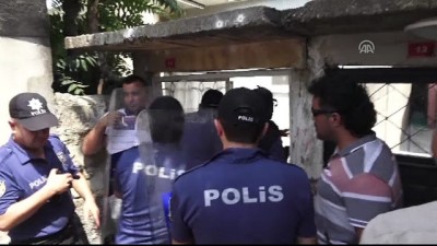 biber gazi - Saklandığı yerin duvarı balyozla kırılarak yakalandı - ADANA Videosu