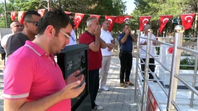 millet iradesi -  Ömer Halisdemir’in kabri Türk Bayraklarıyla donatıldı  Videosu