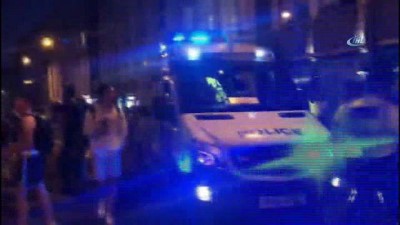 ingiltere -  - Taşkınlık yapan İngiliz taraftarlara polis müdahalesi  Videosu