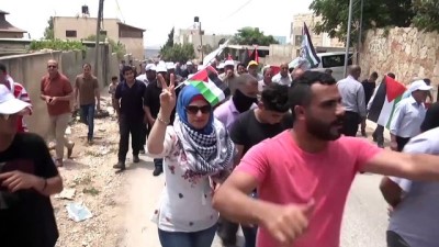 goz yasartici gaz - Batı Şeria'daki gösterilere müdahale - NABLUS Videosu