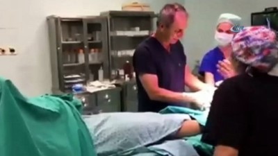 ameliyat masasi -  Doktor ameliyatı yaptı hasta türkü söyledi  Videosu