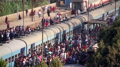 Mısır'da tren kazası - KAHİRE