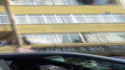 guvenli bolge -  Polisten hayat kurtaran müdahale Videosu