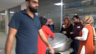 isgal girisimi -  Esnaflar, 15 Temmuz şehit ve gazileri için helva dağıttı  Videosu
