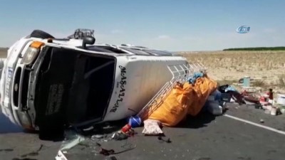 direksiyon -  Mevsimlik tarım işçilerini taşıyan minibüs devrildi: 8 yaralı  Videosu