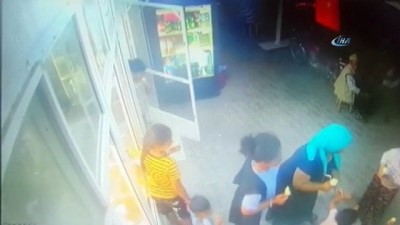 kucuk kiz -  Suriye tarafından geldiği iddia edilen mermi küçük kızı böyle yaraladı Videosu