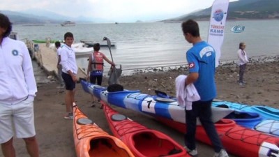 baraj golu - Tokat’ta düzenlenen deniz kanosu yarışması tamamlandı Videosu