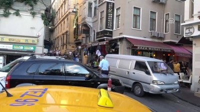 supheli olum - Beyoğlu'nda otelde şüpheli ölüm - İSTANBUL  Videosu