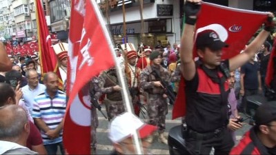 tors -  Trabzon’da 15 Temmuz yürüyüşü düzenlendi Videosu